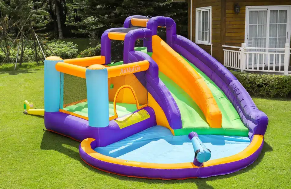 מתקן קפיצה מתנפח רטוב ענק סגול | DOCTOR DOLPHIN – תמונה 2